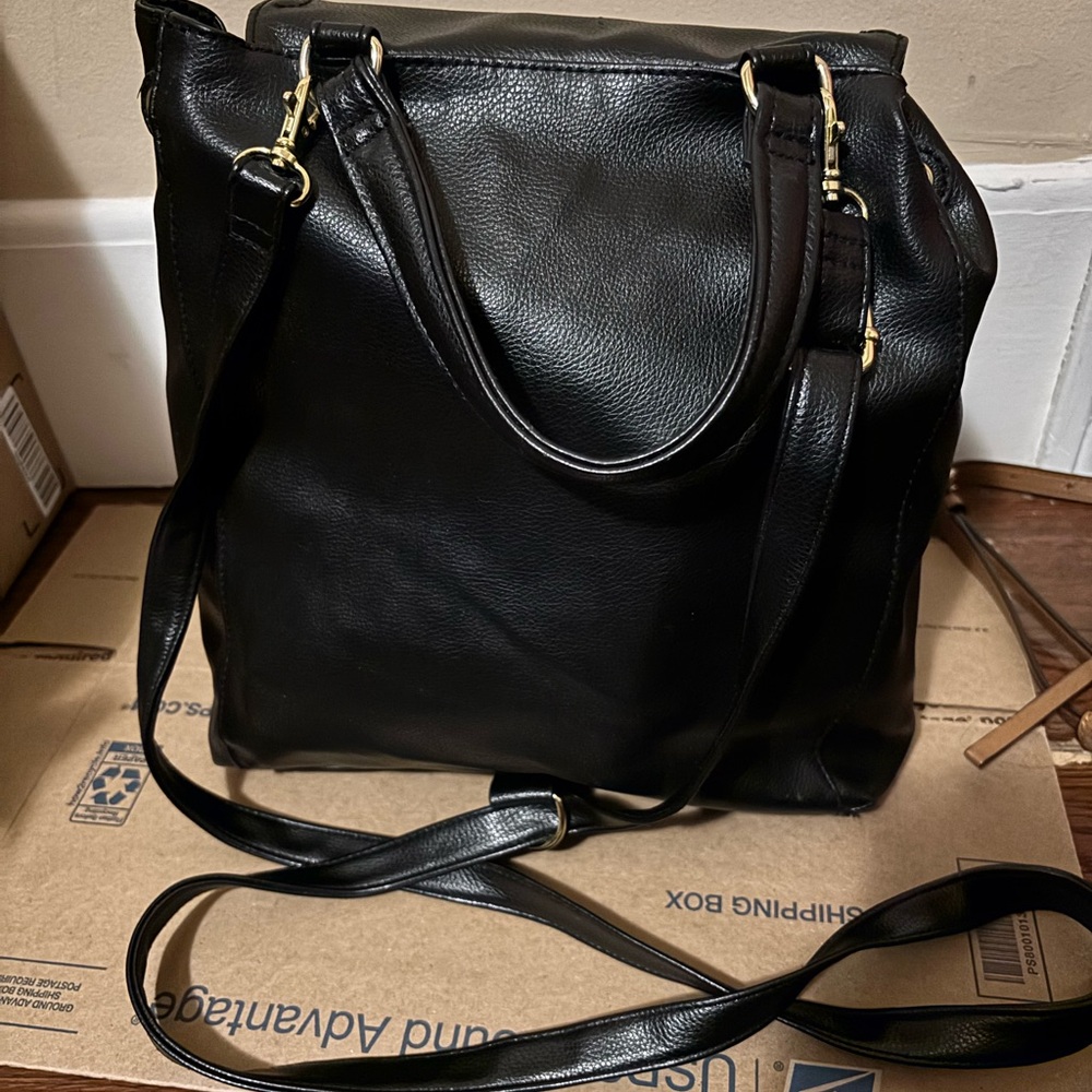 Source Unknown Black Leather Backpack With Gold A… - image 3